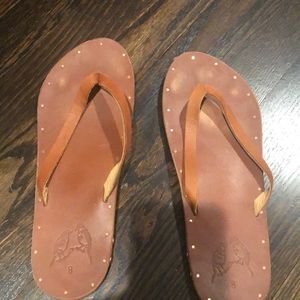 Great Beek thong sandals